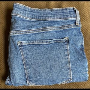 Old Navy Skinny High Rise: Secret Slim Pockets